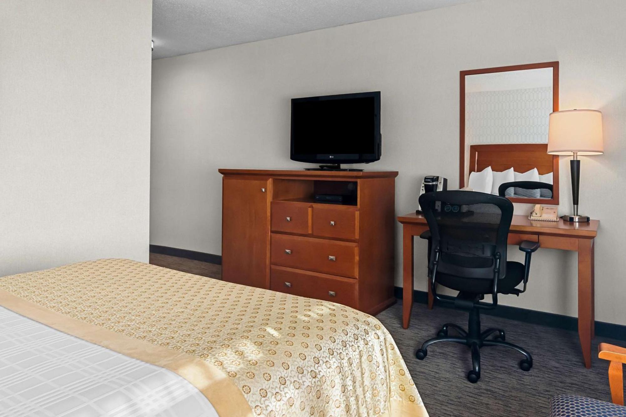 Best Western PLUS Langley Inn Exterior foto